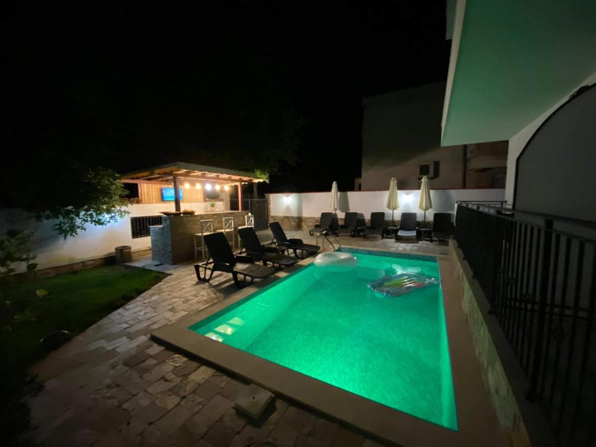 Villa Aqua Family Hotel Burgas ภายนอก รูปภาพ